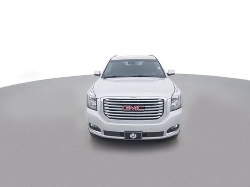Used 2018 GMC Yukon SLT w/ Premium Edition image 2