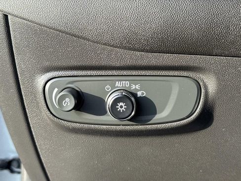 Certified 2023 Chevrolet Equinox RS w/ RS Leather Package image 20