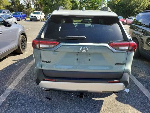 Used 2022 Toyota RAV4 Adventure w/ Convenience Package AWD/4WD image 5