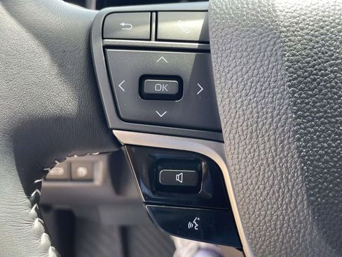 Used 2026 Toyota Camry SE image 21