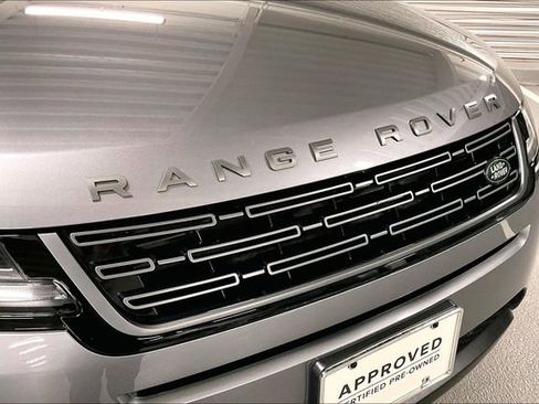 Certified 2025 Land Rover Range Rover Evoque S image 31