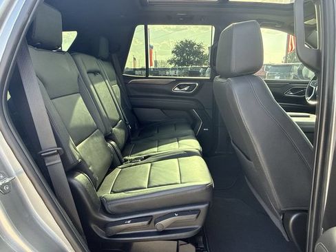 Certified 2024 Chevrolet Tahoe LT w/ Luxury Package AWD/4WD image 28