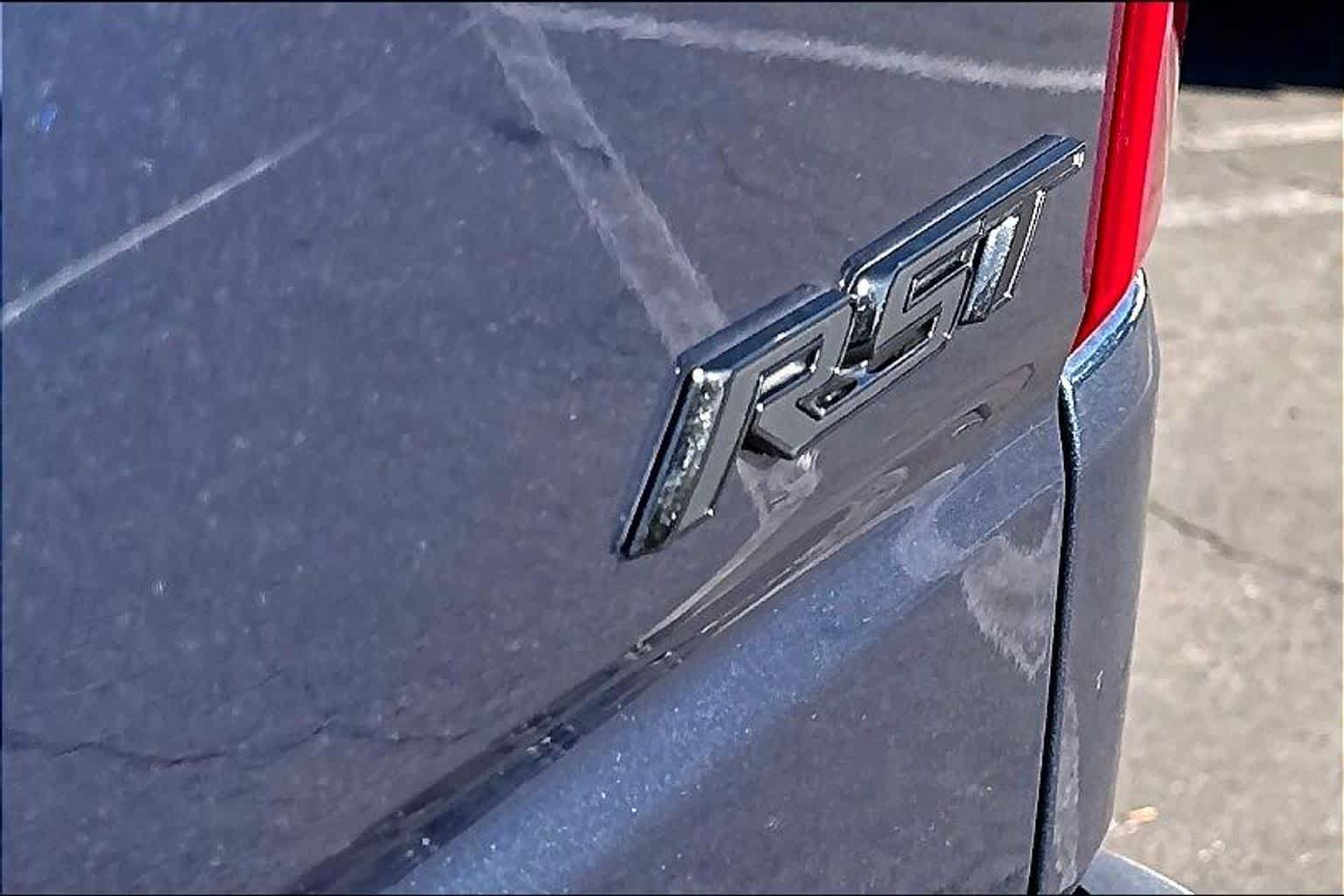Used 2021 Chevrolet Silverado 1500 RST w/ Bed Protection Package RWD image 9