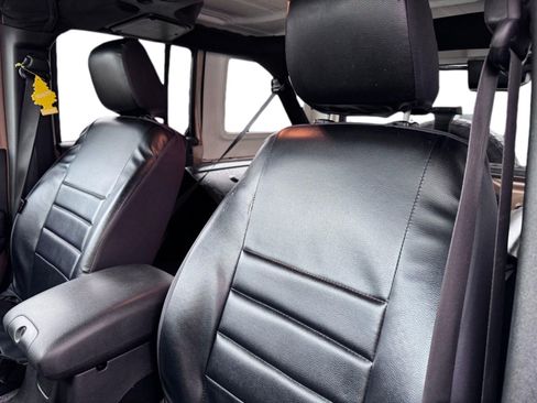 Used 2015 Jeep Wrangler Unlimited Sport w/ Quick Order Package 24S image 15