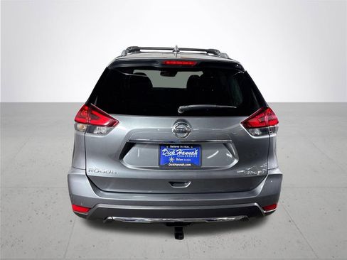 Used 2018 Nissan Rogue SL AWD/4WD image 7
