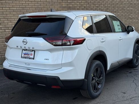 New 2026 Nissan Rogue SV image 17