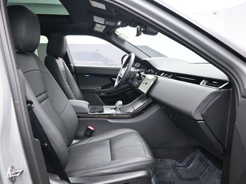 Used 2024 Land Rover Range Rover Evoque Dynamic SE image 35