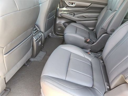 New 2025 Subaru Ascent Limited image 22