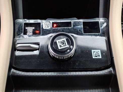 New 2025 Jeep Grand Cherokee Limited image 13