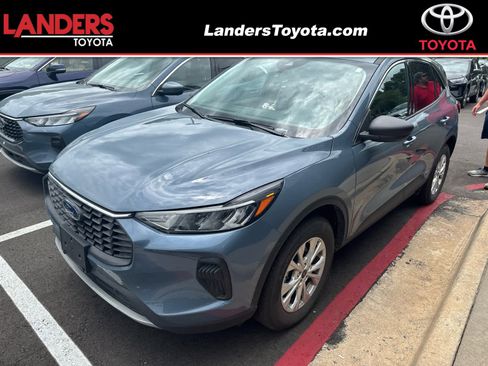Used 2024 Ford Escape Active AWD/4WD image 1
