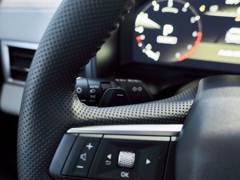 New 2026 Mitsubishi Outlander SE image 36