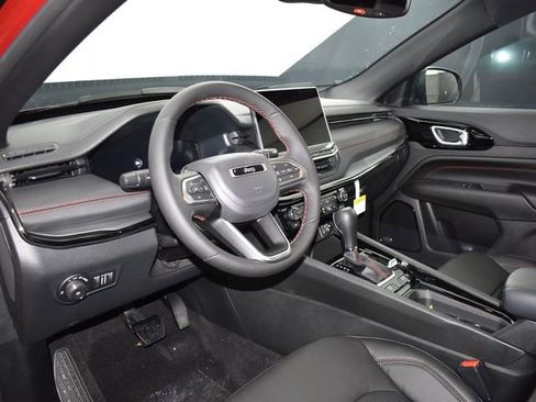 New 2026 Jeep Compass Trailhawk w/ Sun, Sound & Navigation Group image 11