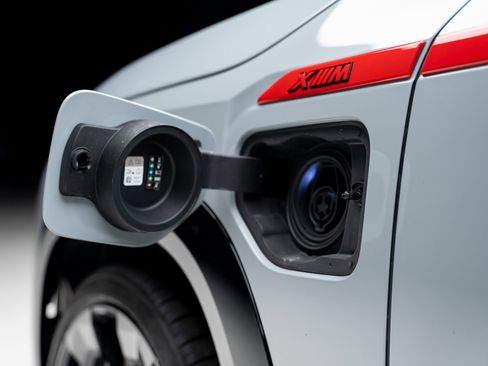 Used 2024 BMW XM Label Red image 24