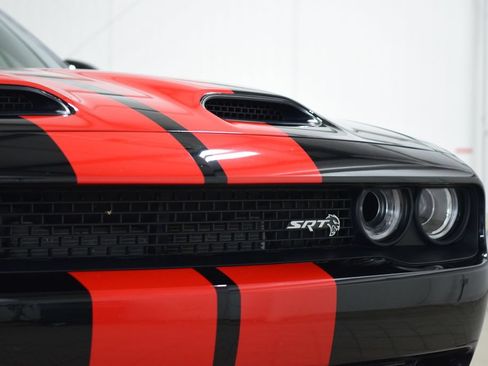 Used 2023 Dodge Challenger SRT Hellcat w/ Driver Convenience Group RWD image 11