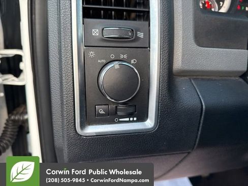 Used 2013 RAM 1500 Classic SLT image 14