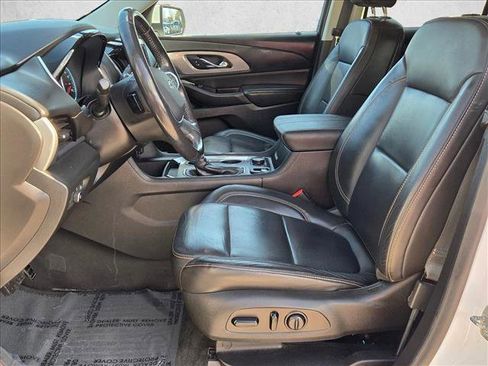 Used 2021 Chevrolet Traverse RS w/ LPO, 'HIT The Road' Package image 16