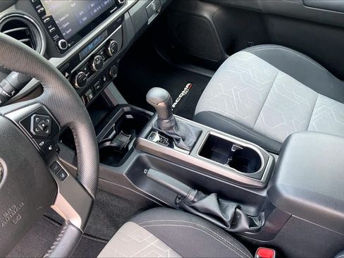 Used 2023 Toyota Tacoma TRD Sport w/ Advanced Technology Package AWD/4WD image 16