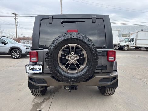 Used 2017 Jeep Wrangler Unlimited Sahara image 6