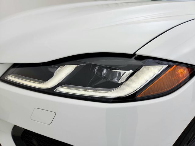 Used 2026 Jaguar F-PACE R-Dynamic S AWD/4WD image 28