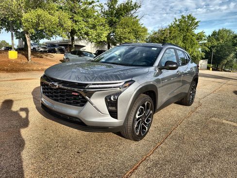 New 2026 Chevrolet Trax RS w/ Driver Confidence Package FWD image 30