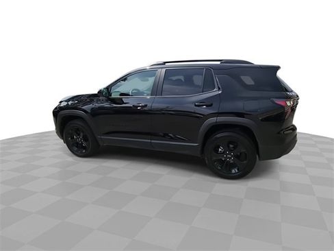 Used 2025 Chevrolet Equinox LT w/ Midnight Edition image 6