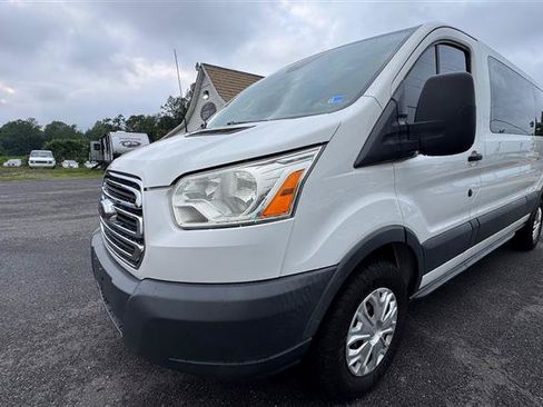 Used 2016 Ford Transit 350 XLT RWD image 12