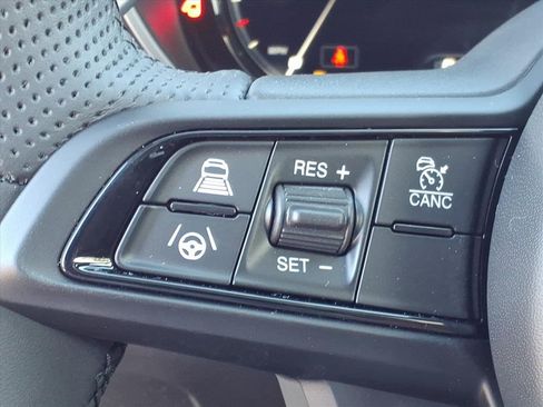 New 2025 Alfa Romeo Giulia RWD w/ Driving Assist Package image 20