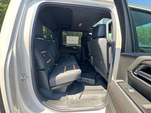 New 2026 GMC Sierra 2500 AT4 w/ AT4 Premium Plus Package AWD/4WD image 24