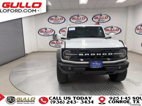 Certified 2023 Ford Bronco Outer Banks w/ Sasquatch Package AWD/4WD image 3