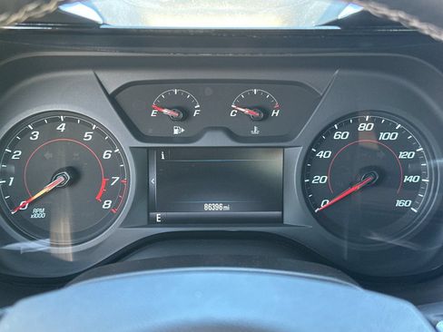 Used 2017 Chevrolet Camaro LT RWD image 23