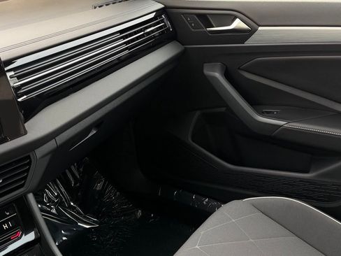 New 2026 Volkswagen Jetta Sport FWD image 32
