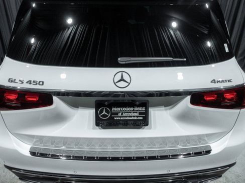 Certified 2025 Mercedes-Benz GLS 450 4MATIC image 6