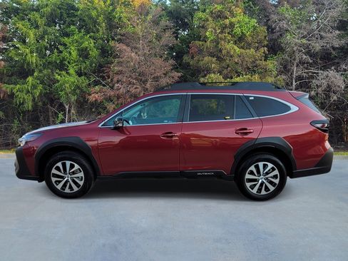 Certified 2025 Subaru Outback Premium AWD/4WD image 21