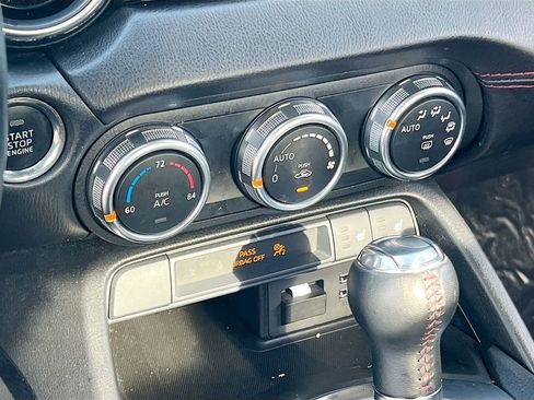 Used 2017 MAZDA MX-5 Miata Grand Touring image 15