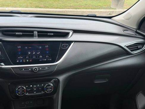 Used 2021 Buick Encore GX Select AWD/4WD image 22