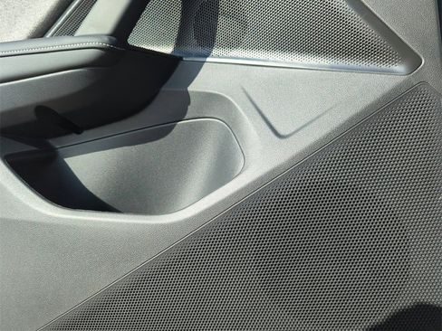 New 2026 Volkswagen Tiguan S image 25