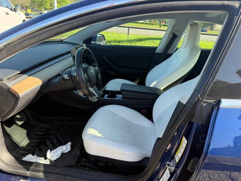 Used 2019 Tesla Model 3 Long Range AWD/4WD image 6