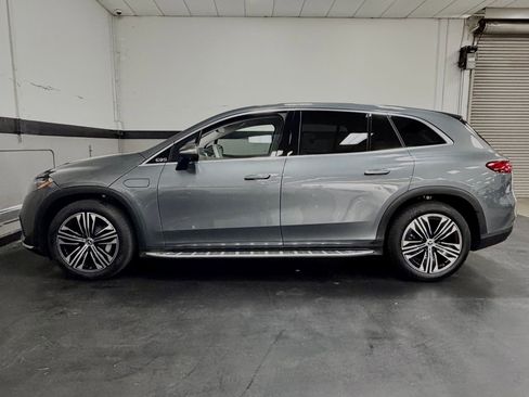 Certified 2023 Mercedes-Benz EQS 450+ 4MATIC SUV w/ Exclusive Trim Package image 9