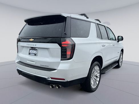 Used 2025 Chevrolet Tahoe Premier AWD/4WD image 7