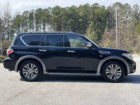 Used 2020 Nissan Armada SL image 25