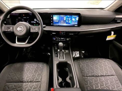 New 2026 Nissan Kicks SV w/ Cold Weather Package AWD/4WD image 6
