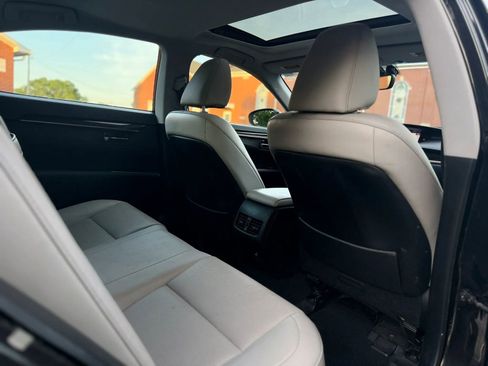 Used 2016 Lexus ES 350 w/ Navigation System Package FWD image 13