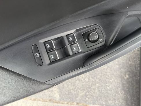Used 2025 Volkswagen Jetta S FWD image 11
