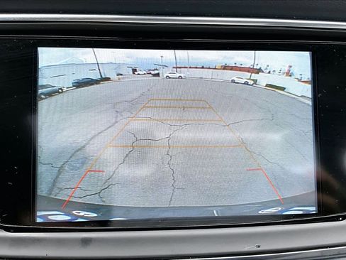 Used 2018 Buick Enclave Premium w/ Experience Buick Package image 25