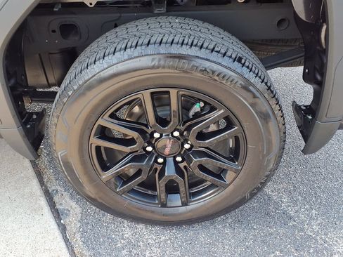 Used 2024 GMC Sierra 1500 Elevation RWD image 20