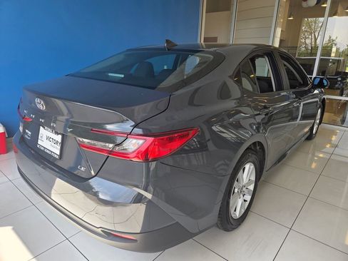 Used 2025 Toyota Camry LE FWD image 6