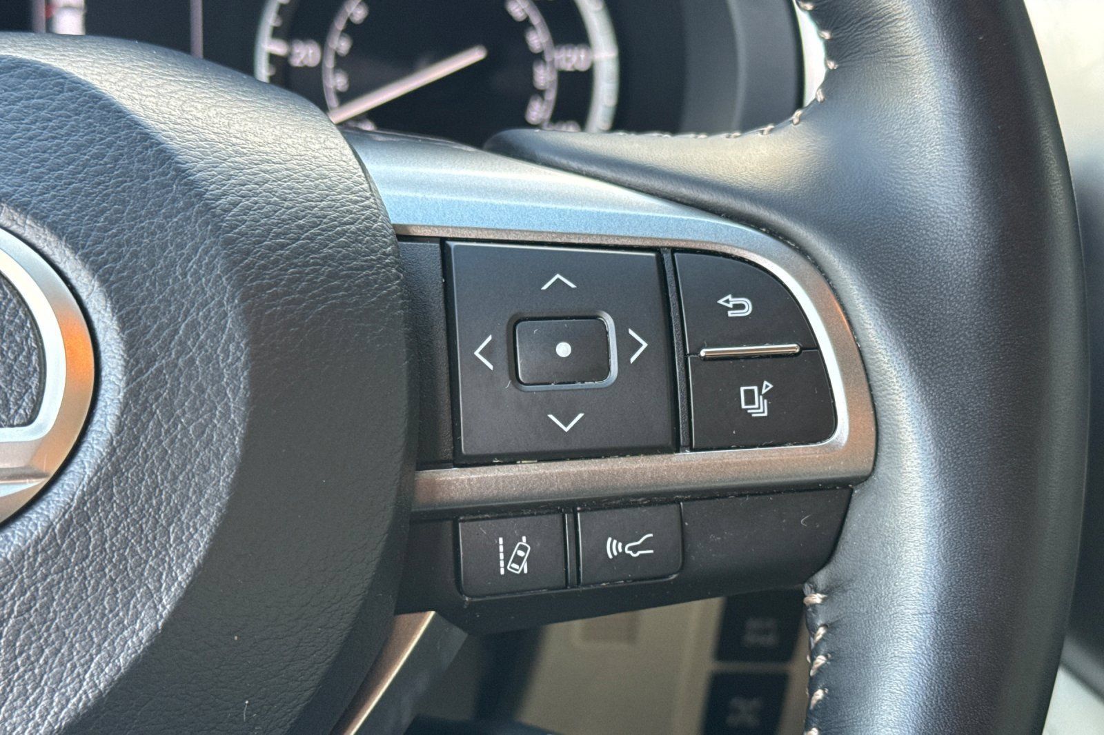 Used 2023 Lexus GX 460 Premium w/ Premium Plus Package AWD/4WD image 28