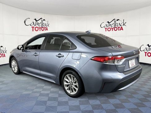 Used 2022 Toyota Corolla LE image 5