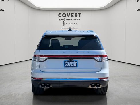 New 2025 Lincoln Aviator Reserve w/ Equipment Group 201A image 2