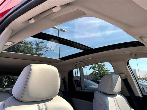Used 2025 Acura RDX SH-AWD w/ Technology Package image 21